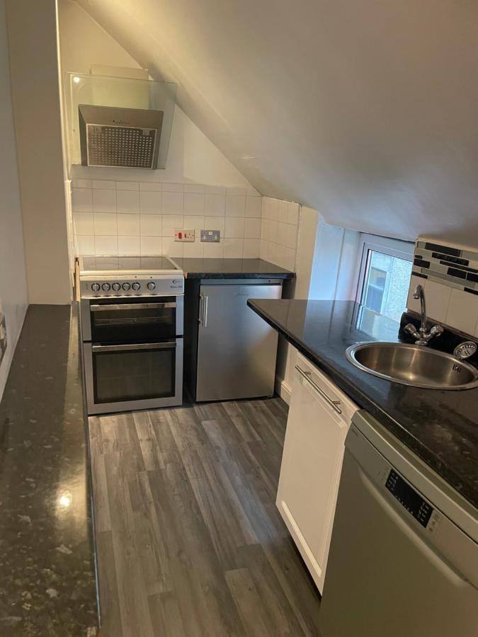 אדינבורו 1 Bed Flat At Drum Street מראה חיצוני תמונה